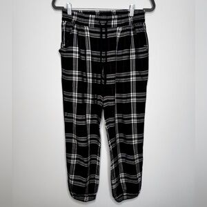 Talula (Aritzia) Flowy Plaid Joggers